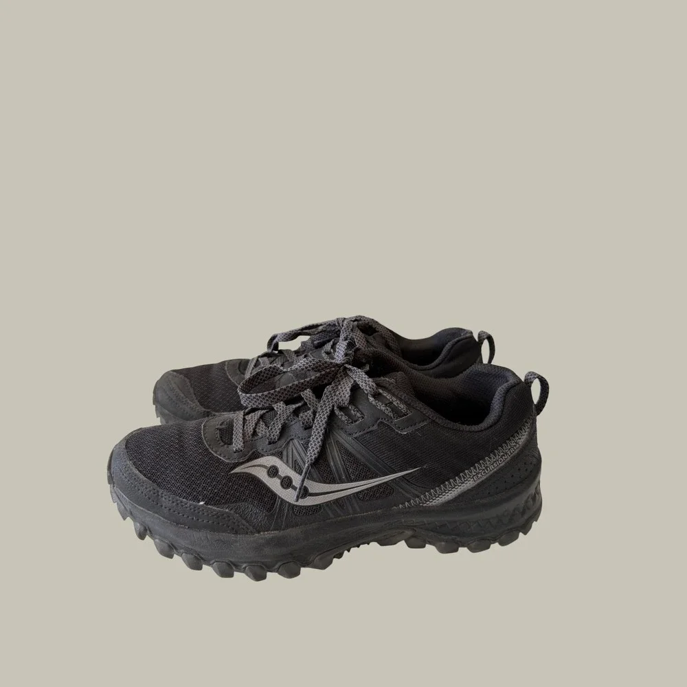 Saucony Excursion TR14 Black Trail Running Shoes Womens 8.5 Gorpcore Sneakers